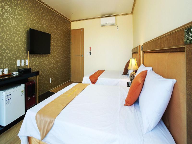 Pearly Hotel Чечжу Екстер'єр фото